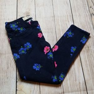 Hollister Navy Floral Capri Pant